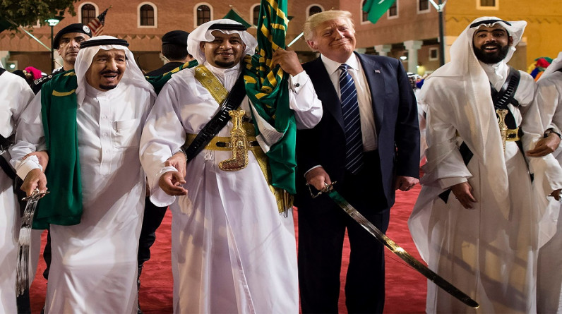 برج شاهق في جدة.. مجموعة ترامب تعود للسعودية